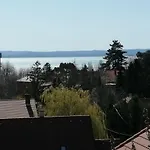 Lux 아파트 *