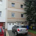 Lux 아파트 *