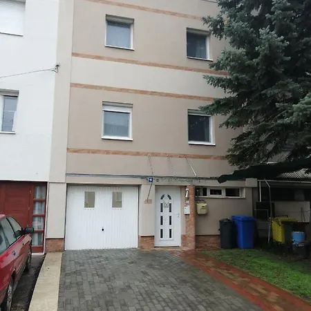 Apartment Lux
