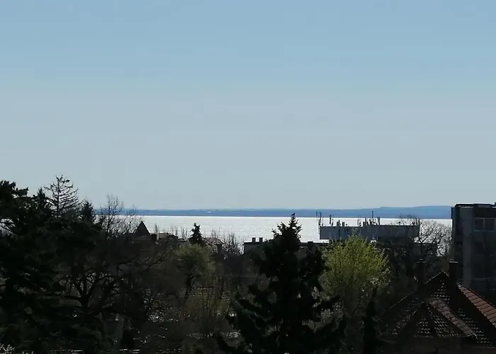 Lux بالاتونفوريد