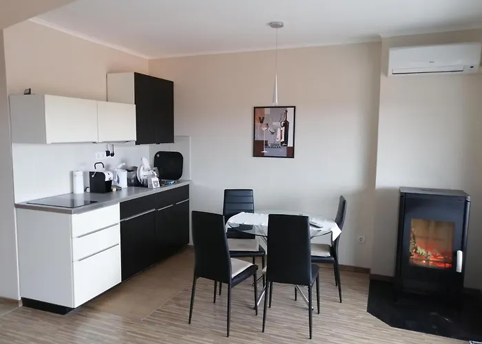 Lux شقة بالاتونفوريد