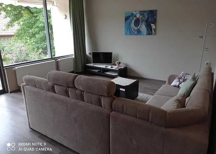 Lux شقة بالاتونفوريد