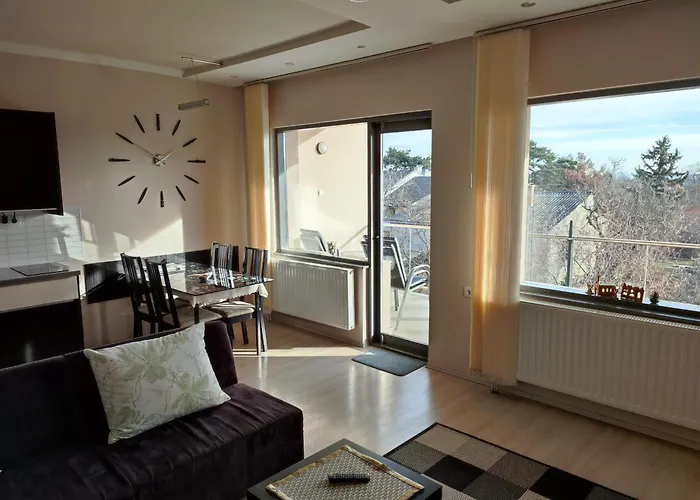 Lux شقة بالاتونفوريد